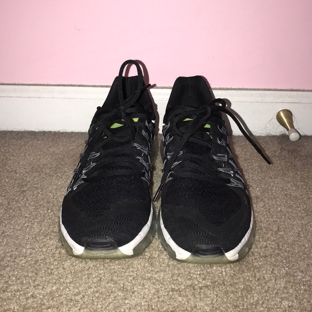 Nike Air Max Sneakers